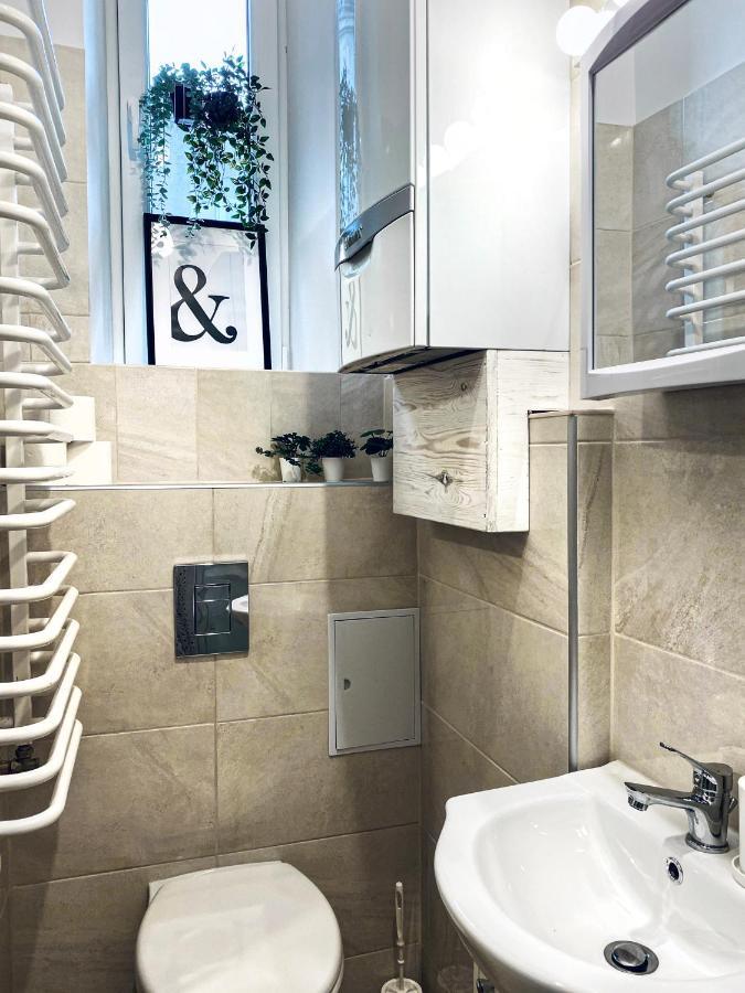 Cozy Apartment In The Heart Of Cracow, Jewish District Краков Экстерьер фото